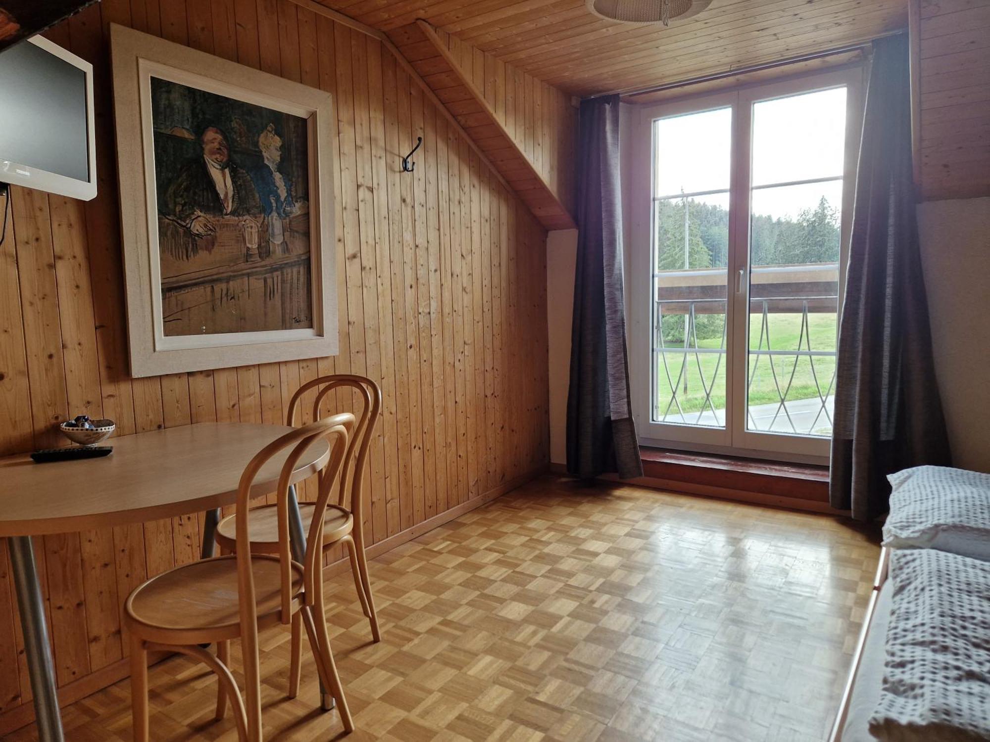 Auberge De La Couronne Saignelegier Exterior photo